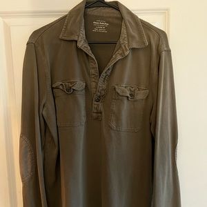 J. crew suedes jersey pullover shirt size medium